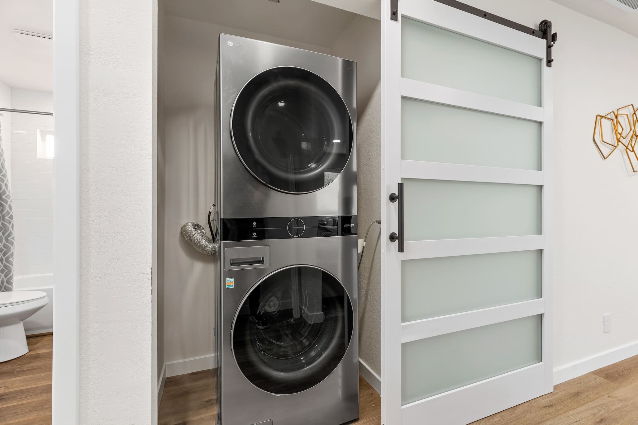 Modern ADU construction in San Diego with a stylish backyard.   Custom-built accessory dwelling unit (ADU) with energy-efficient design.   San Diego ADU builders working on a detached guest house.   Luxury home remodeling project in San Diego featuring a modern kitchen.   San Diego home renovation with upgraded interiors and open floor plan.   Bathroom remodel in San Diego with sleek tile and custom vanity.   New home construction project in San Diego with contemporary design.   Experienced San Diego construction team building a custom home.   High-quality residential construction site in San Diego.