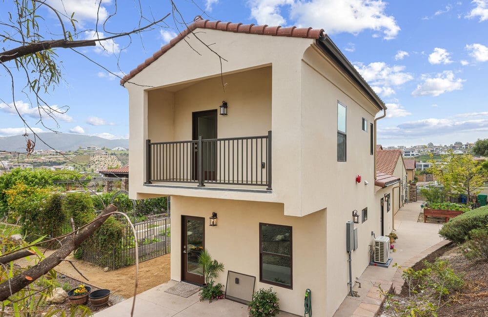 adu-rancho-santa-fe-exterior-entrance-enjoy-build